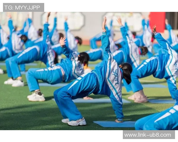 马老师足球：培养青少年足球热情与技能的全新教学理念与实践探索